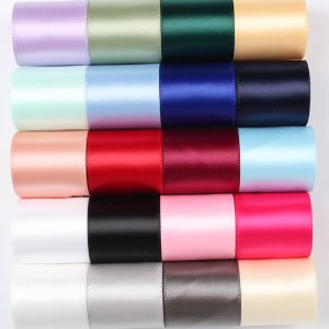 Double-faced polyester ribbon